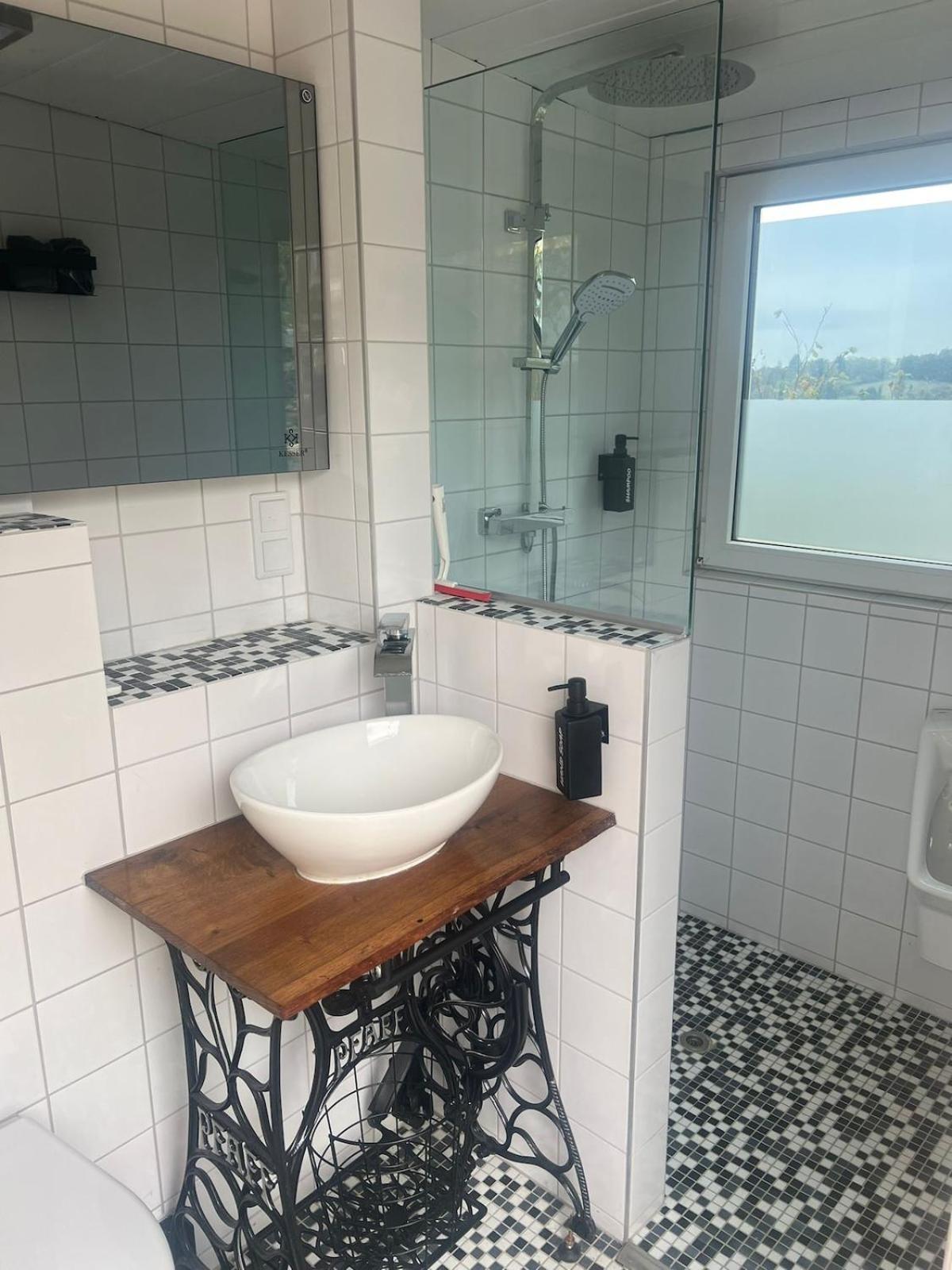 Henrys Cozy Tiny House - Ruhig, Garten, Terrasse Apartment
